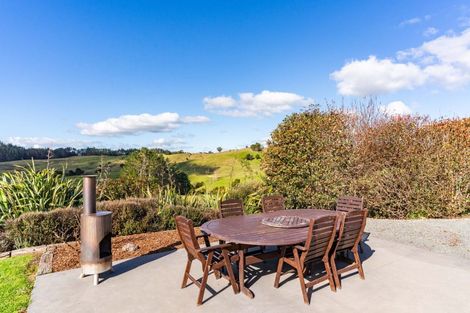Photo of property in 573 Snooks Road, Maungakaramea, Whangarei, 0178