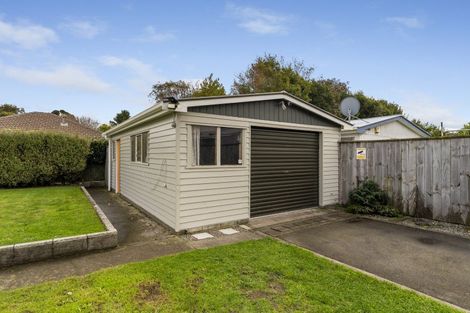 Photo of property in 59 Alexander Road, Raumati Beach, Paraparaumu, 5032