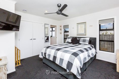 Photo of property in 34 Filmer Crescent, Wallaceville, Upper Hutt, 5018