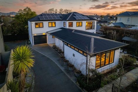 Photo of property in 62a Holly Road, St Albans, Christchurch, 8014