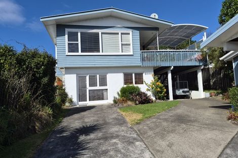 Photo of property in 5 Madison Place, Forrest Hill, Auckland, 0620