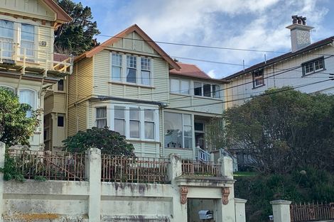 Photo of property in 21 Burnell Avenue, Thorndon, Wellington, 6011