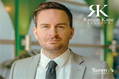 Photo of property in 22 Domanski Crescent, Owhiro Bay, Wellington, 6023