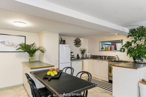 Photo of property in 3 Dover Street, Island Bay, Wellington, 6023