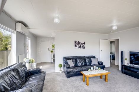 Photo of property in 27 York Avenue, Tamatea, Napier, 4112