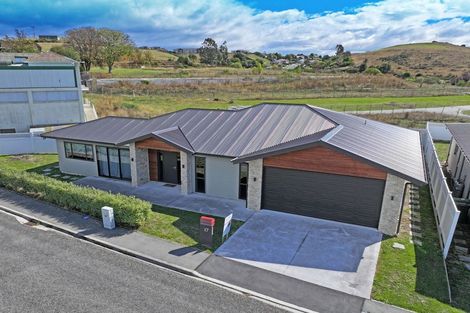 Photo of property in 17 Joy Street, Albany Heights, Auckland, 0632