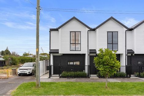 Photo of property in 1/26 Moa Road, Point Chevalier, Auckland, 1022