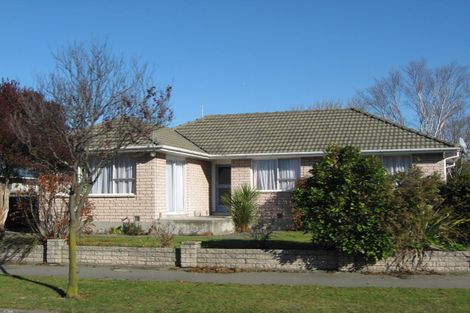 Photo of property in 152 Warren Crescent, Hillmorton, Christchurch, 8025