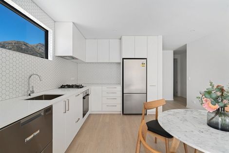 Photo of property in 2 Lauder Street, Lake Hayes, Queenstown, 9304