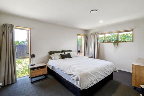 Photo of property in 28 Allard Street, Edgeware, Christchurch, 8013