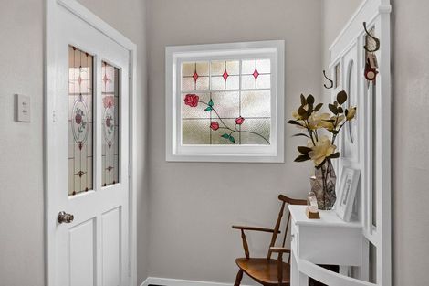 Photo of property in 5 Disraeli Street, Hawera, 4610