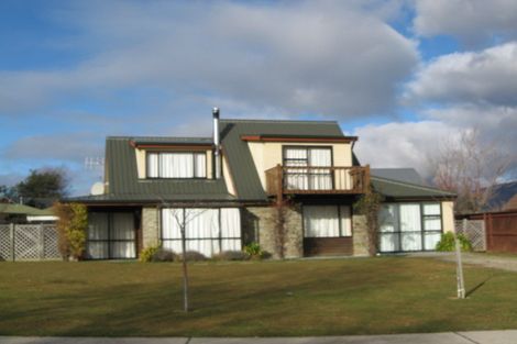 Photo of property in 123 Hunter Crescent, Wanaka, 9305