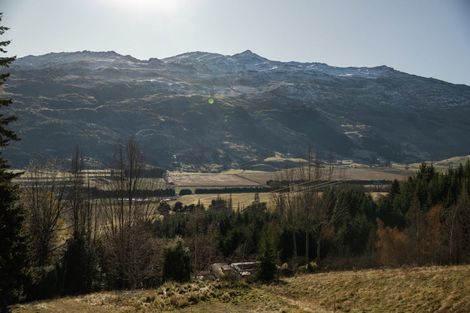 Photo of property in 36 Dalefield Road, Dalefield, Queenstown, 9371