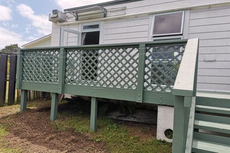 Photo of property in 39 Sandspit Road, Cockle Bay, Auckland, 2014
