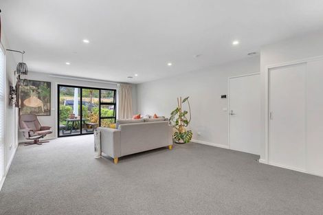 Photo of property in 48 Karearea Avenue, Kenepuru, Porirua, 5022