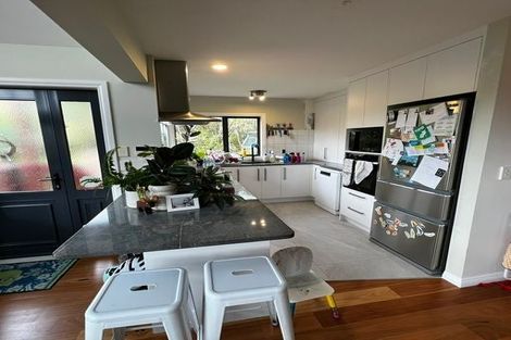 Photo of property in 2b Swainson Street, Naenae, Lower Hutt, 5011