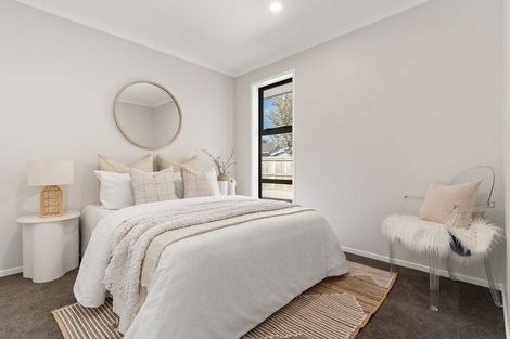 Photo of property in 37 Rhodes Street, Carterton, 5713