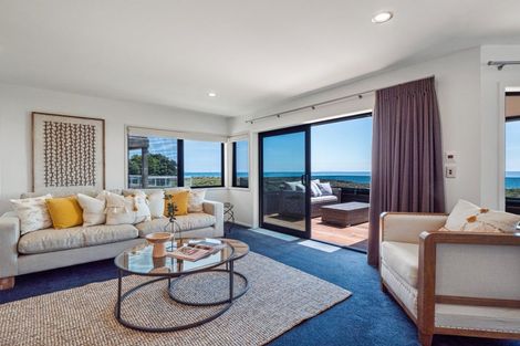 Photo of property in 32a Sunbrae Grove, Mount Maunganui, 3116