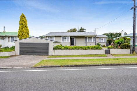 Photo of property in 55 Collingwood Street, Eltham, 4322