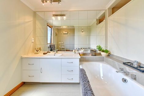 Photo of property in 6 Janelle Place, Rangiora, 7400