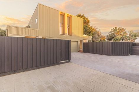 Photo of property in 13 Effingham Street, North New Brighton, Christchurch, 8083