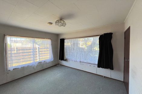 Photo of property in 94 Crawford Avenue, Mangere Bridge, Auckland, 2022