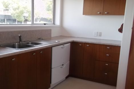 Photo of property in 31 Wyoming Avenue, Murrays Bay, Auckland, 0630