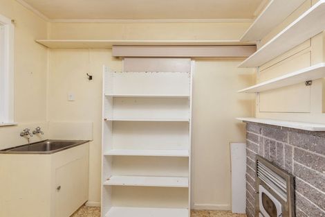 Photo of property in 27 Coronation Street, Waimate, 7924