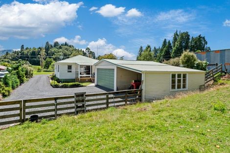 Photo of property in 13 Kahu Street, Ohura, 3926