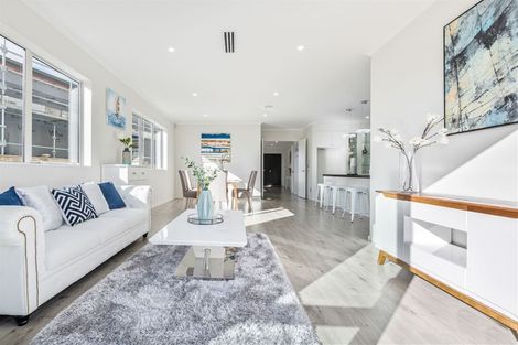 Photo of property in 50 Elevation Street, Flat Bush, Auckland, 2019