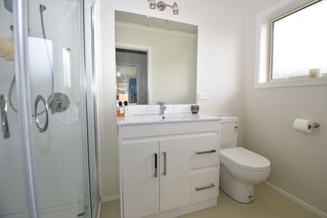 Photo of property in 3a Madison Street, Carterton, 5713