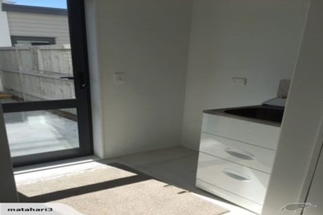 Photo of property in 51 Eugenia Rise, Totara Heights, Auckland, 2105