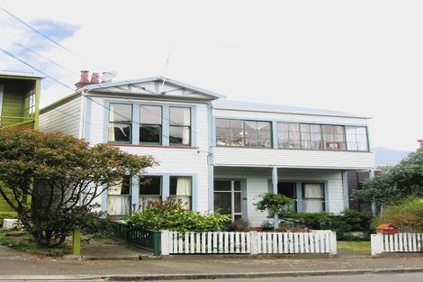 Photo of property in 23 Emerson Street, Berhampore, Wellington, 6023