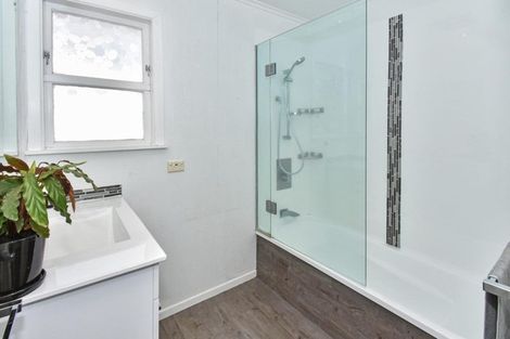 Photo of property in 38 Jupiter Street, Rosehill, Papakura, 2113