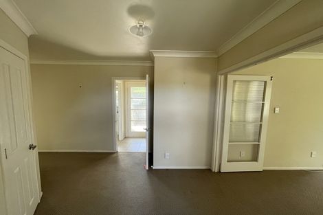 Photo of property in 84 Marlborough Avenue, Glenfield, Auckland, 0629