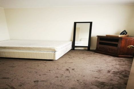 Photo of property in 2a Rustic Avenue, Mount Roskill, Auckland, 1041