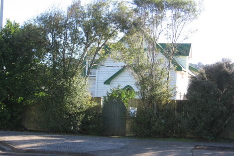 Photo of property in 2 Church Street, Swanson, Auckland, 0612