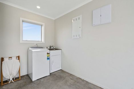 Photo of property in 5 Te Ariki Drive, Waitarere, Levin, 5510