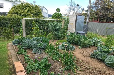 Photo of property in 19 West Crescent, Te Puru, Thames, 3575