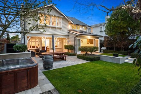 Photo of property in 68 Murray Place, St Albans, Christchurch, 8014