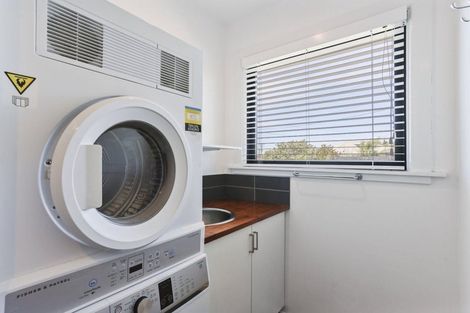 Photo of property in 17 Colac Street, Avondale, Christchurch, 8061