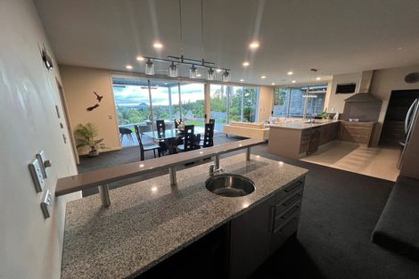 Photo of property in 34 Holcombrooke Lane, Welcome Bay, Tauranga, 3175