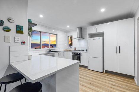 Photo of property in 38 Plateau Heights, Mount Maunganui, 3116