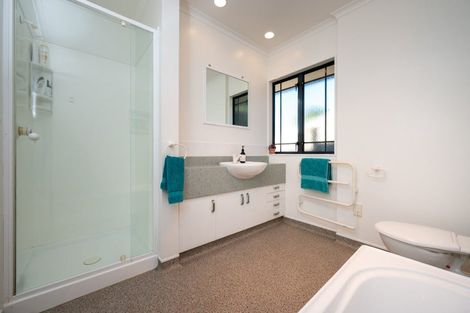 Photo of property in 41 Hetley Crescent, Taradale, Napier, 4112