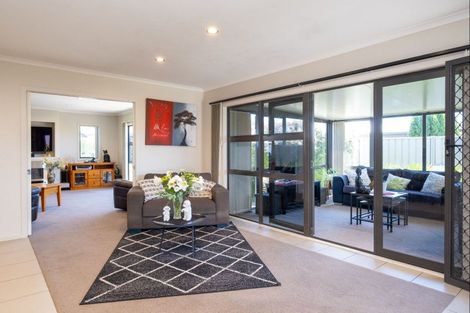 Photo of property in 4 Anna Lane, Raureka, Hastings, 4120