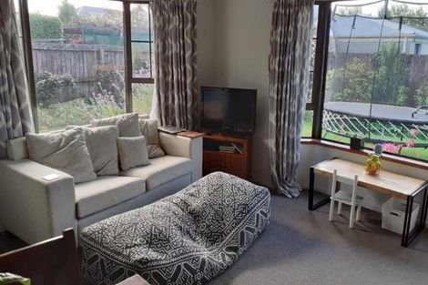 Photo of property in 2/38 Greenock Street, Redwood, Christchurch, 8051