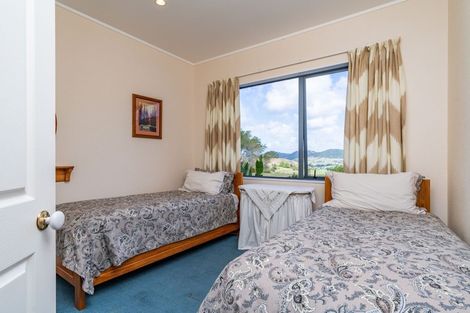 Photo of property in 266 Gorge Road, Maungaturoto, 0588