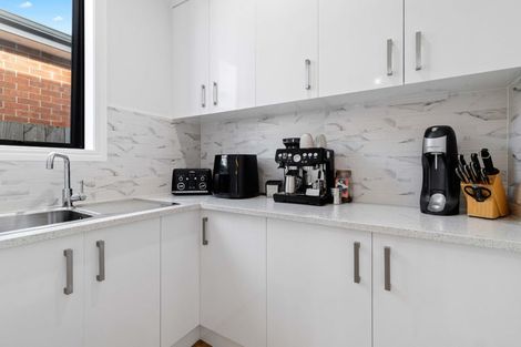 Photo of property in 4 Poutawa Lane, Clarks Beach, 2122