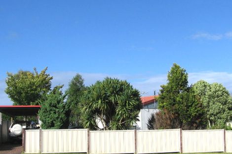 Photo of property in 16 Marinich Drive, Ranui, Auckland, 0612