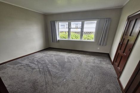Photo of property in 192 Rathgar Road, Henderson, Auckland, 0610